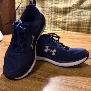 Under Armour Women’s Purple & White athletic shoes